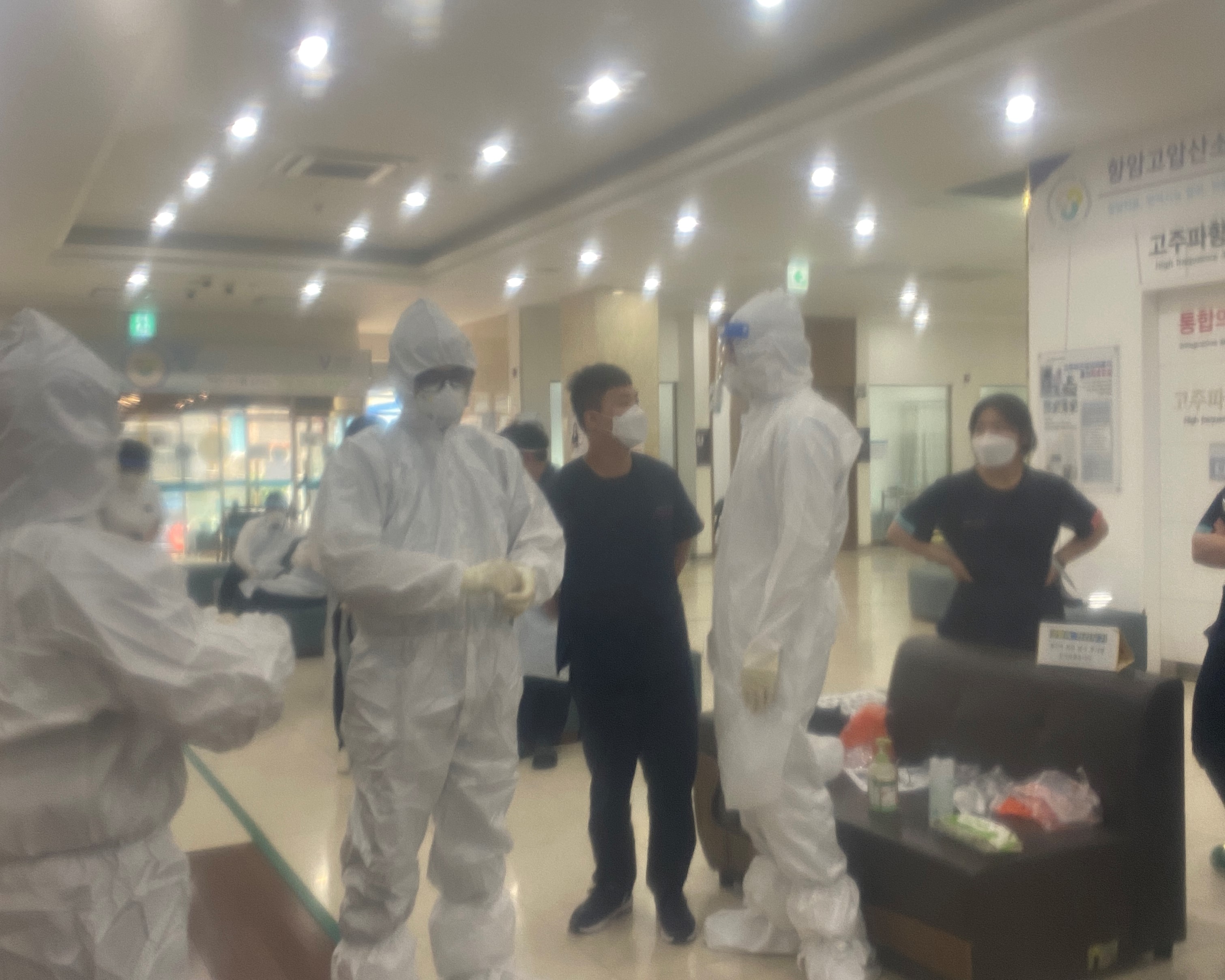 활동사진 - [코로나19 현장] 동선분리 및 감염관리교육 | 감염병관리지원단