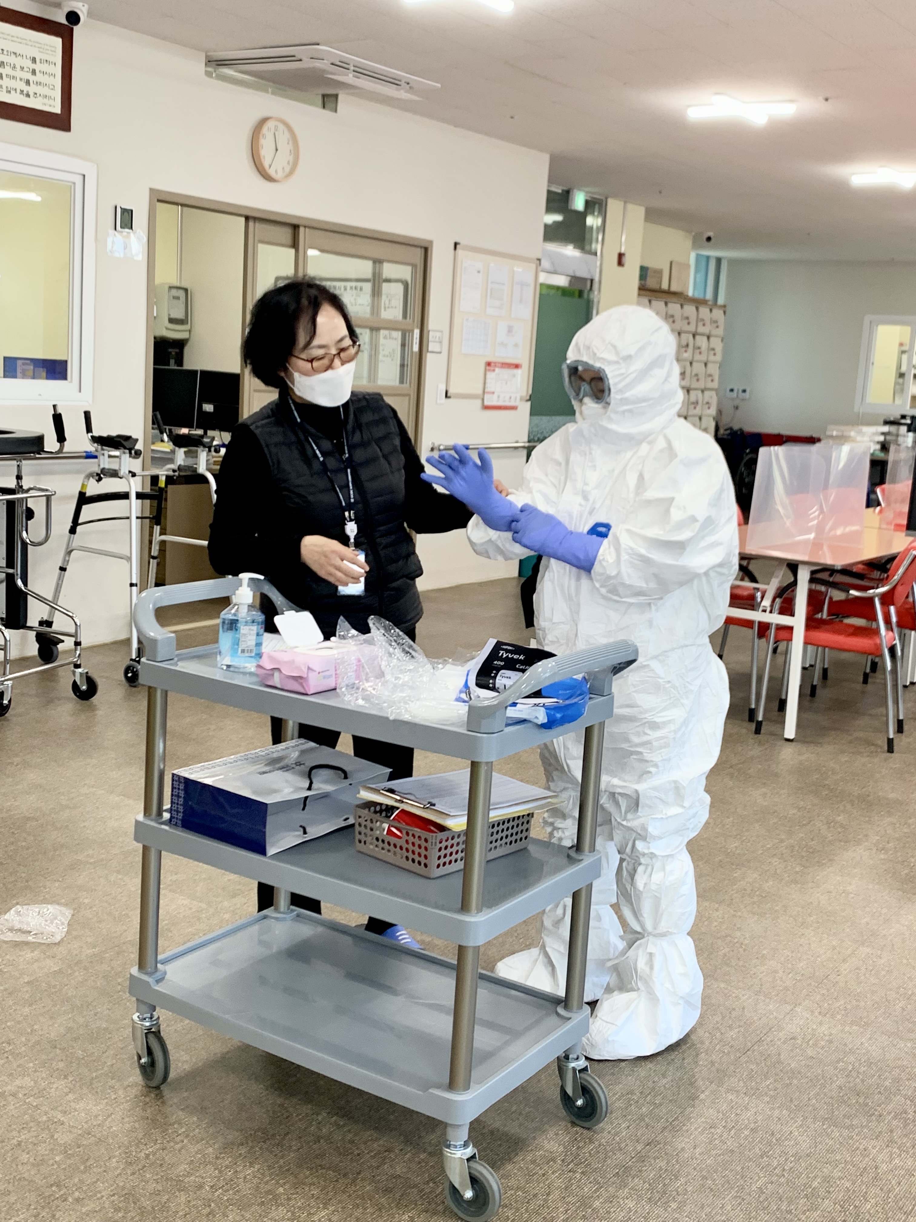 활동사진 - [노인복지시설] 코로나19 감염예방 및 대응 교육 | 감염병관리지원단